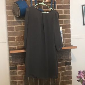 Gray 3/4 sleeve dress